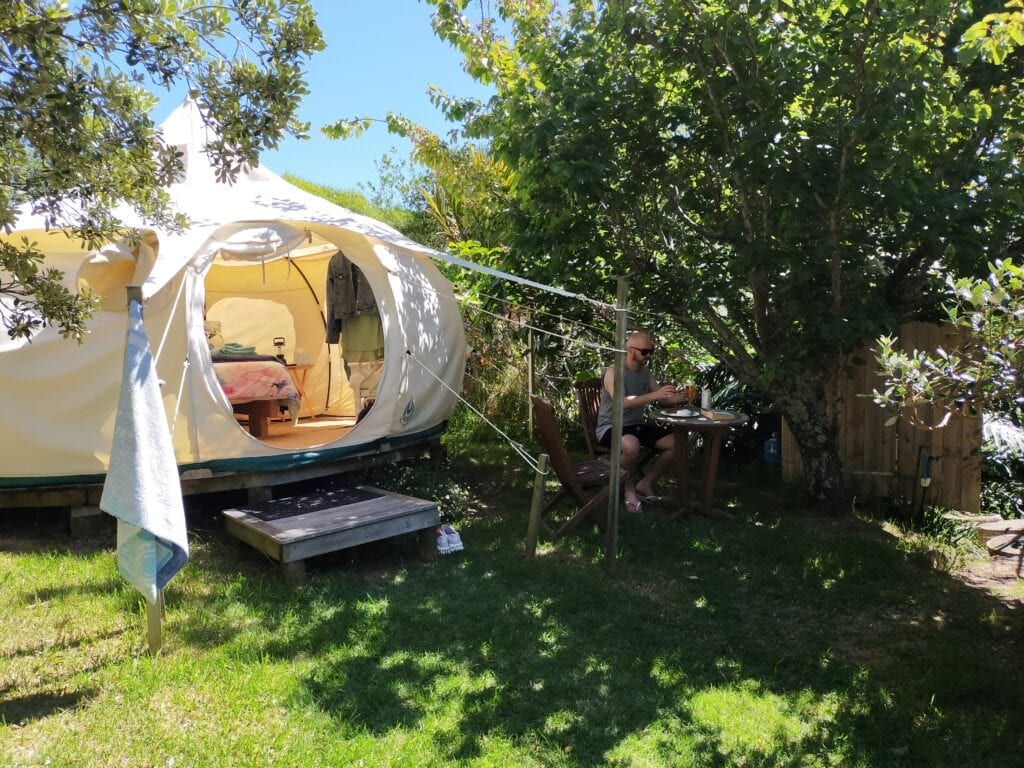 Waiheke Island Accommodation: Fossil Bay Glamping