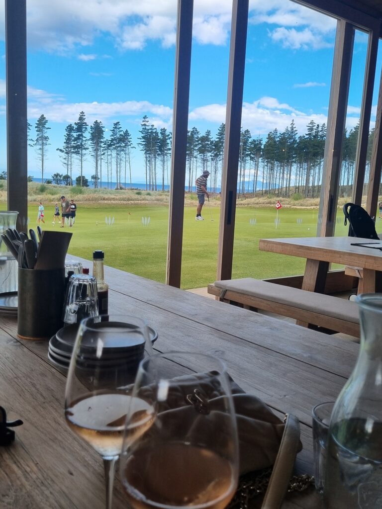 LoveYaGuts Travel Scenic Mangawhai Travel Guide 2026